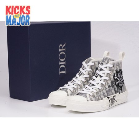 Dior And Shawn B23 High Top Bee Embroidery size 35-46( runs half size bigger )